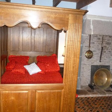 Manoir De La Foulerie Bed and Breakfast Ancteville Εξωτερικό φωτογραφία
